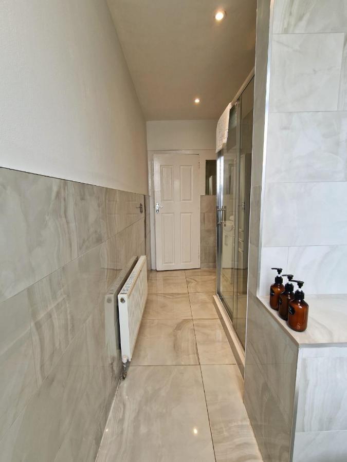Spacious 4 Bedrooms Apartment For 10 Near Marble Arch Londra Exterior foto