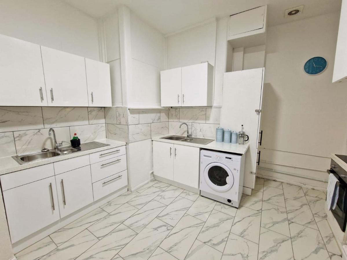 Spacious 4 Bedrooms Apartment For 10 Near Marble Arch Londra Exterior foto