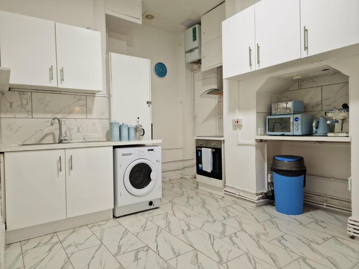 Spacious 4 Bedrooms Apartment For 10 Near Marble Arch Londra Exterior foto
